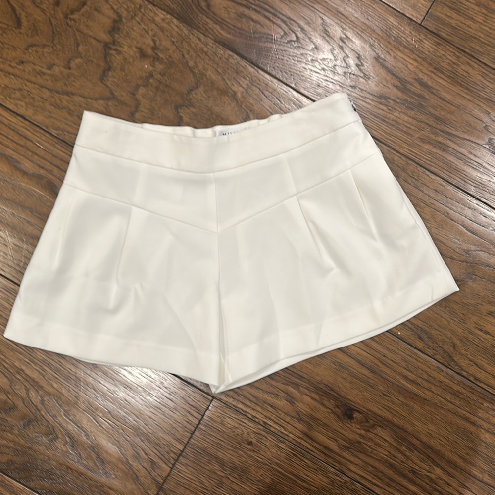 Milly Minis High Waist Cream Shorts